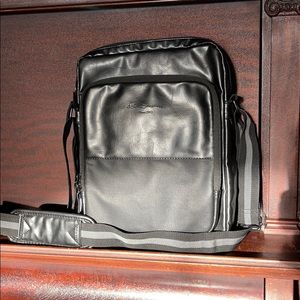Ben Sherman crossbody messenger bag